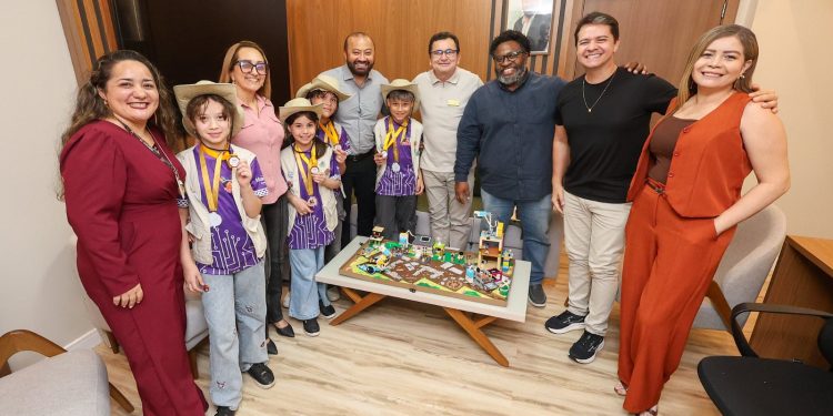 Estudantes da rede municipal de Manaus representarão a Semed na etapa Nacional da ‘First Lego League Explore’ no Rio de Janeiro
