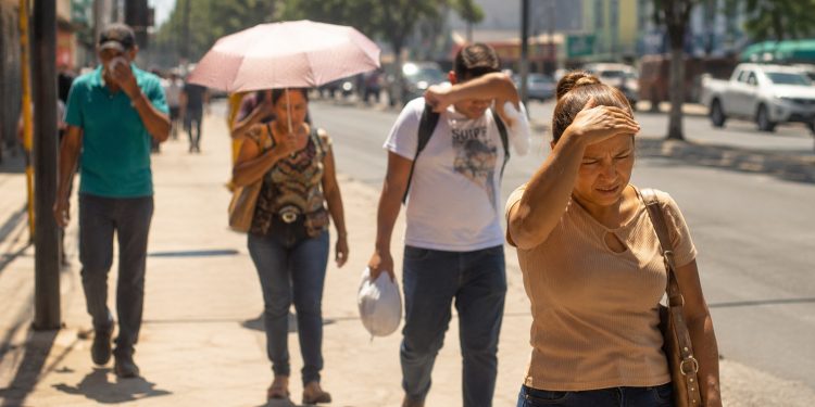 Agosto termina com temporais no Sul e calor de até 41ºC no Norte