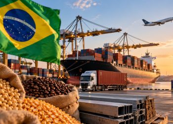 Brasil registra superávit de US$ 7,4 bilhões na balança comercial em agosto