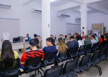 Sine Manaus abre 880 vagas de emprego em diferentes áreas nesta terça