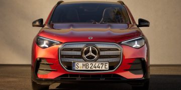 Mercedes-Benz registra maior venda trimestral de elétricos de sua história
